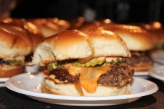 IMG_0845_copy_WINNING BURGER
